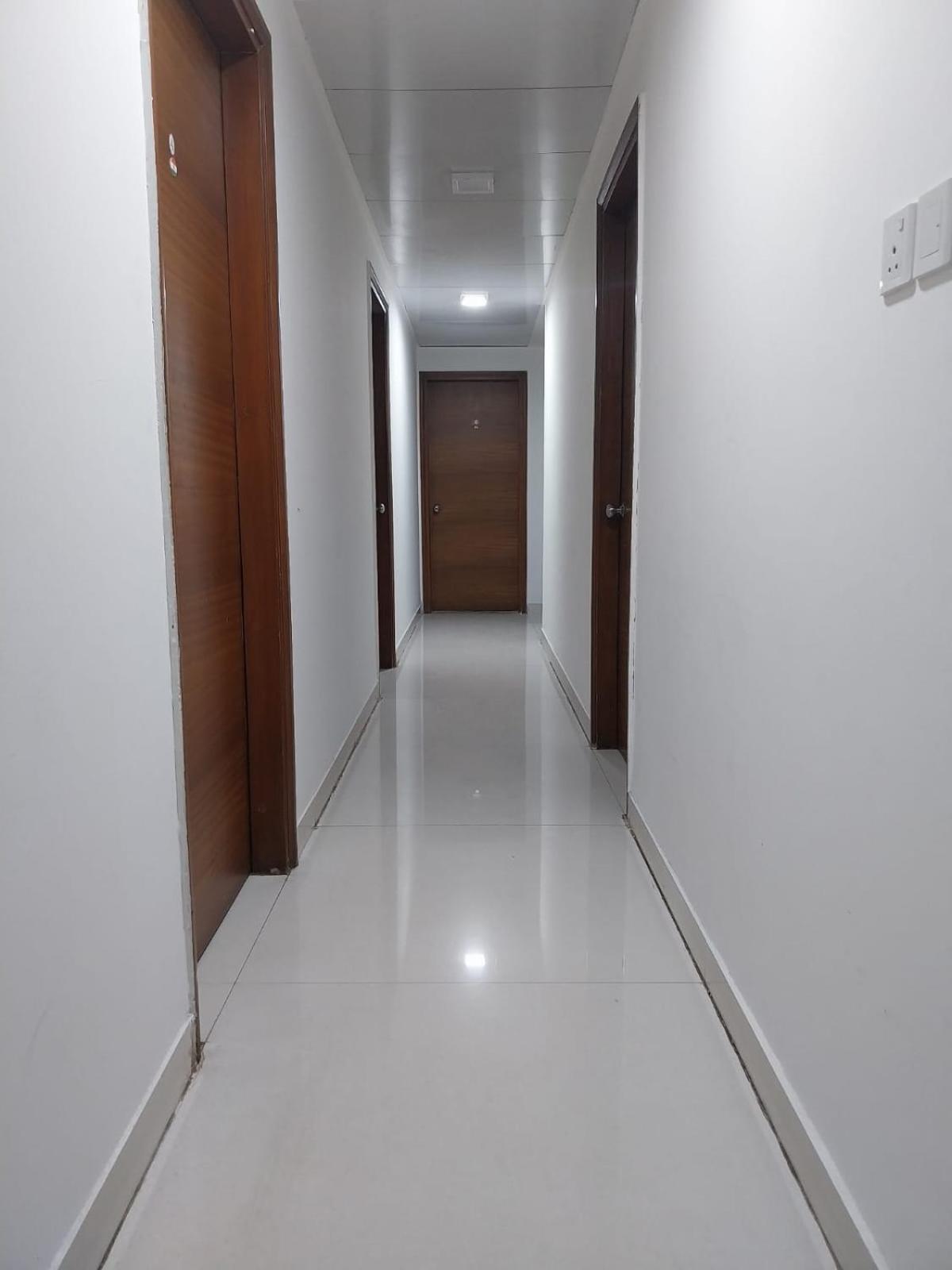 Royal Nest 4 Bhk *